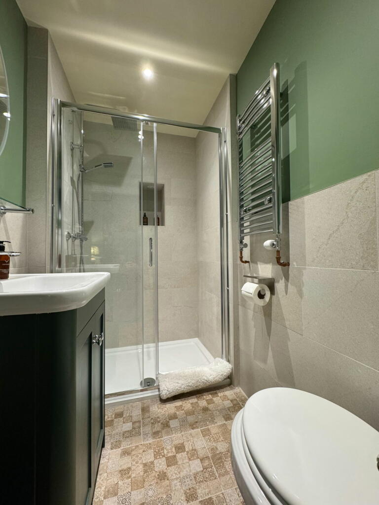 Additional property image - Belvedere, Bath