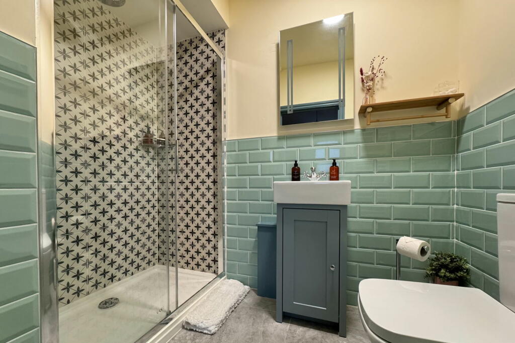 Additional property image - Belvedere, Bath