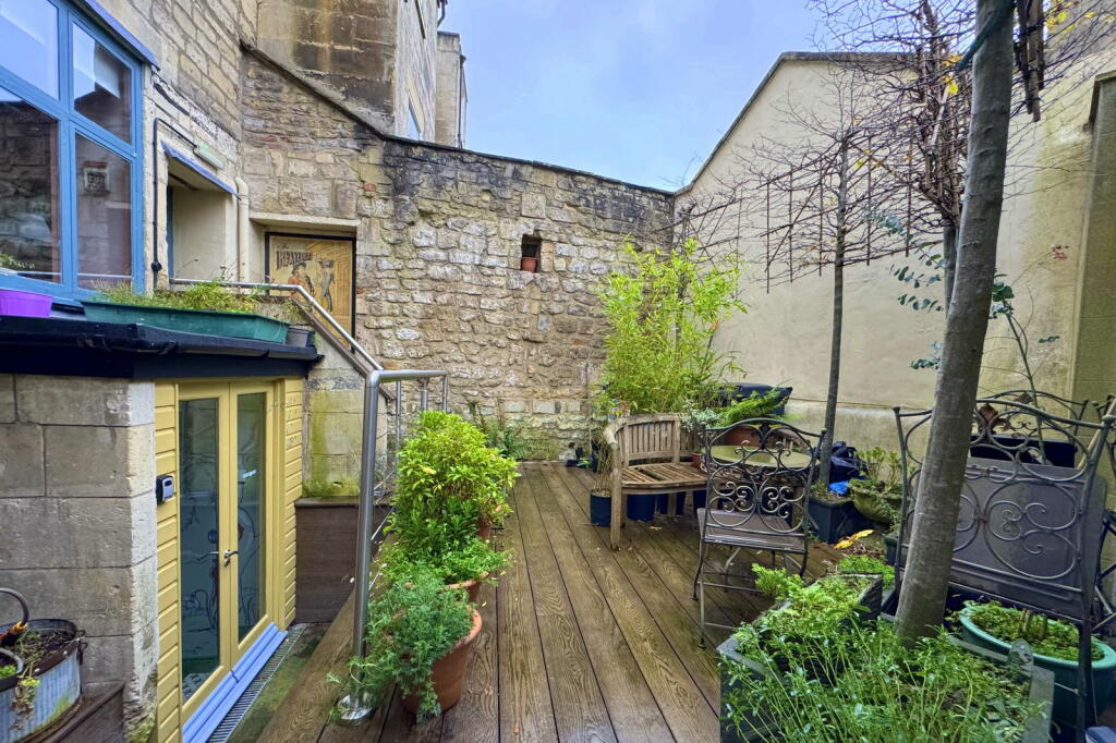 Additional property image - Belvedere, Bath