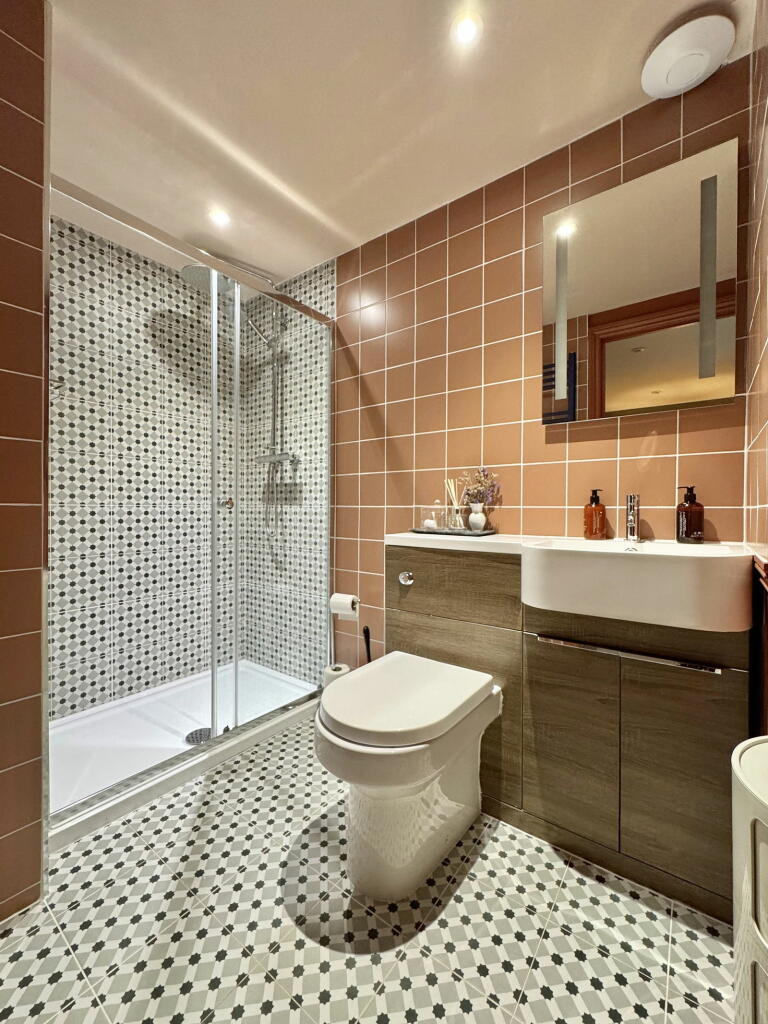 Additional property image - Belvedere, Bath