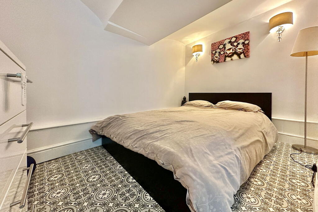 Additional property image - Cavendish Crescent, Bath, BA1 2UG