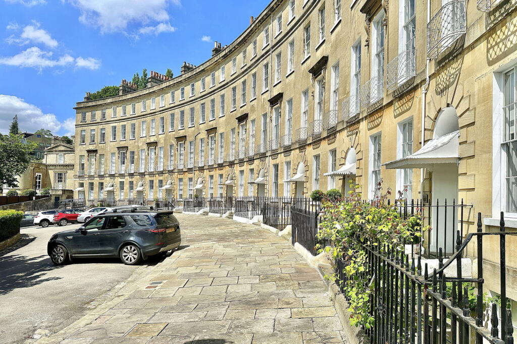 Additional property image - Cavendish Crescent, Bath, BA1 2UG