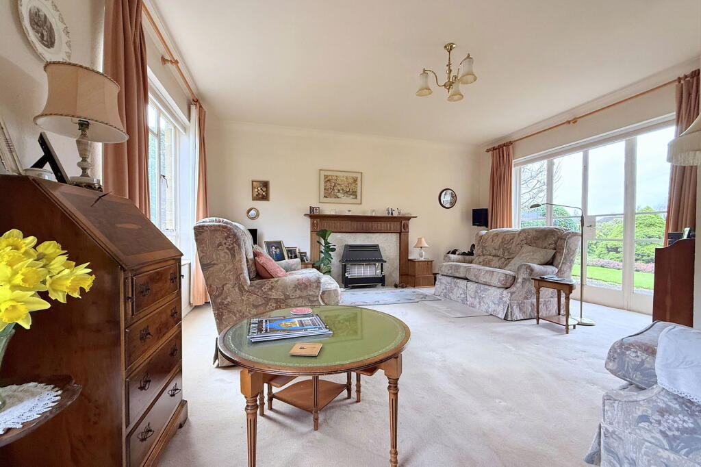 Additional property image - Cleveland Walk, Bath