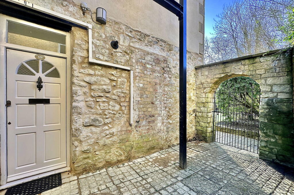 Additional property image - Newbridge Road, Bath