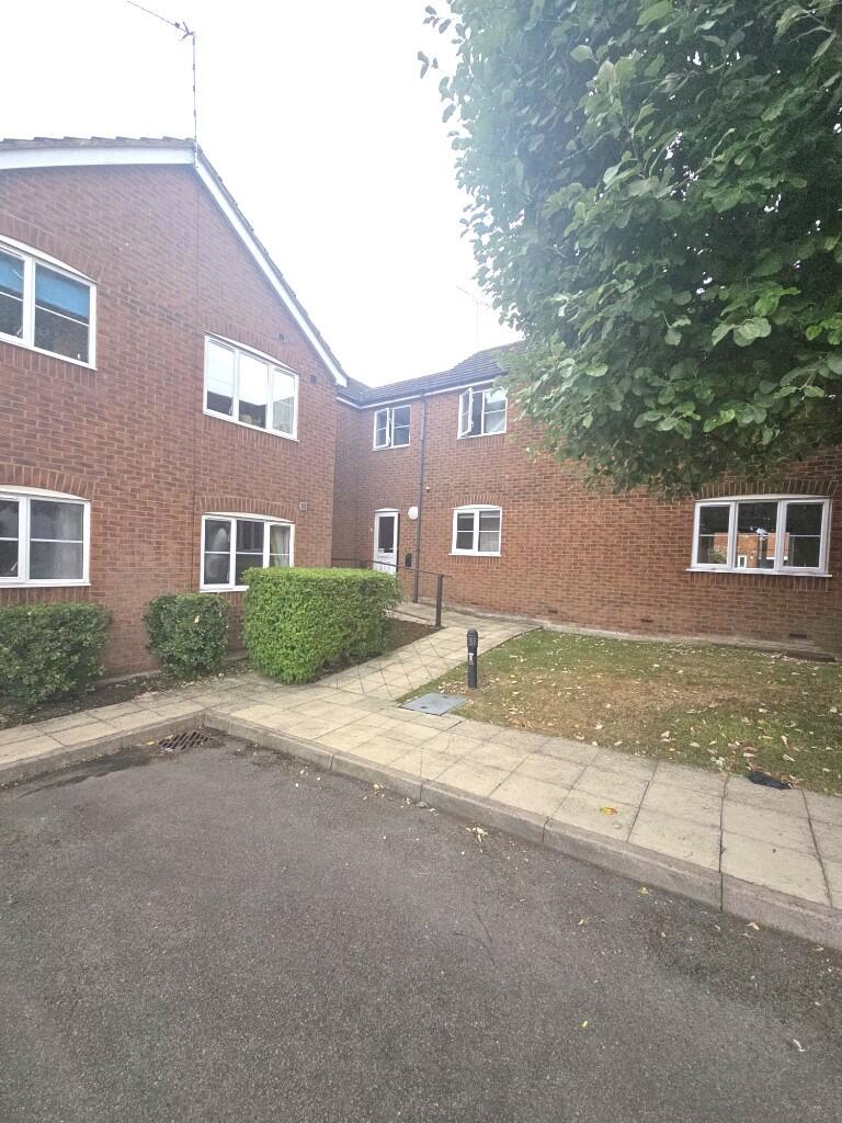 Main image of property: 6 Barnes Close, LE8