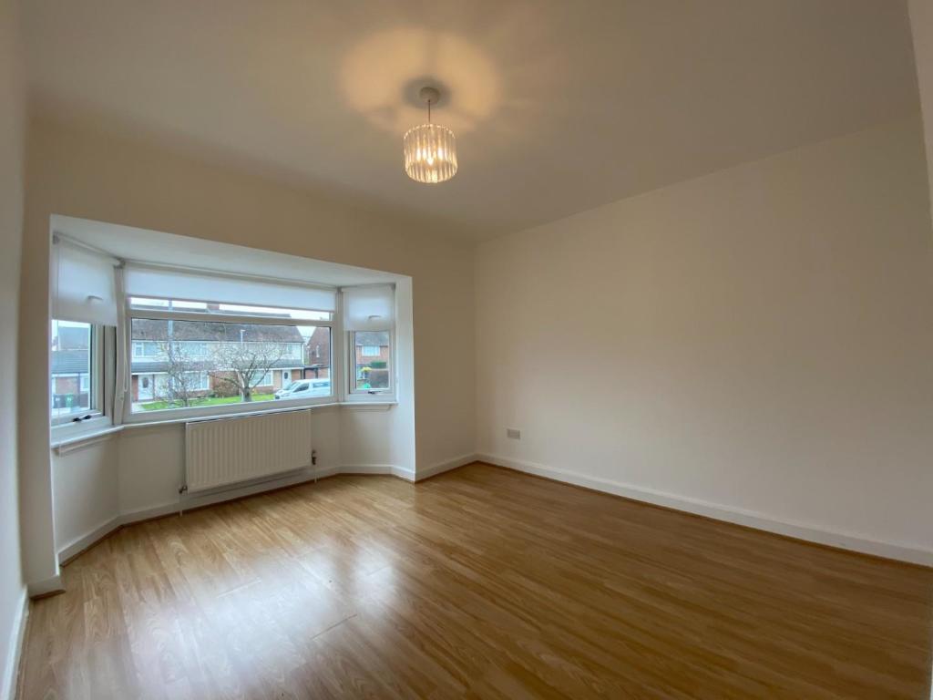 3 bedroom semidetached house for sale in Edge Lane, Thornton