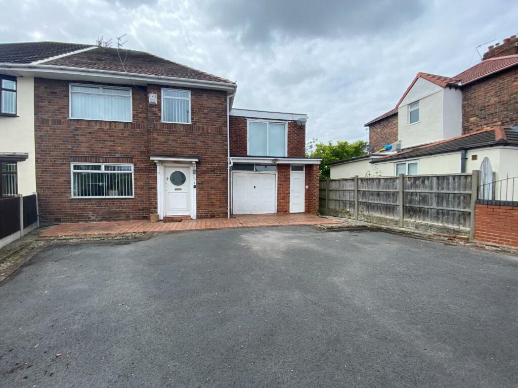 4 bedroom semidetached house for sale in Field Lane, Fazakerley