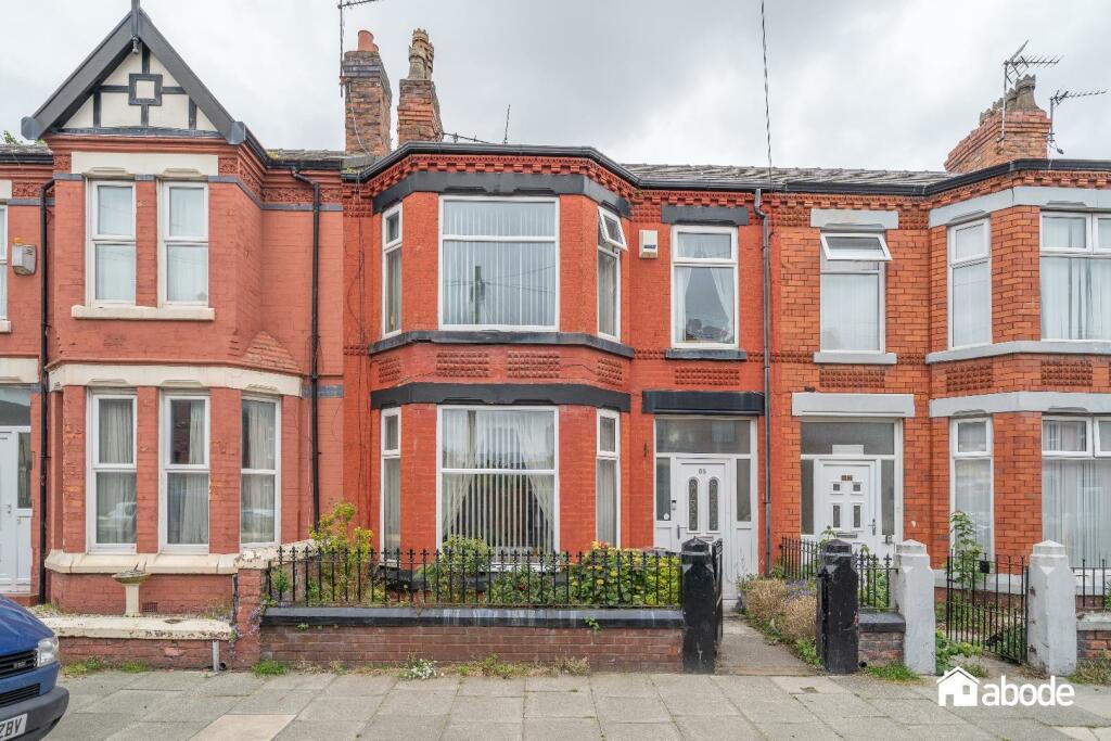 3 bedroom terraced house for sale in Lawton Road, Waterloo, Liverpool, L22