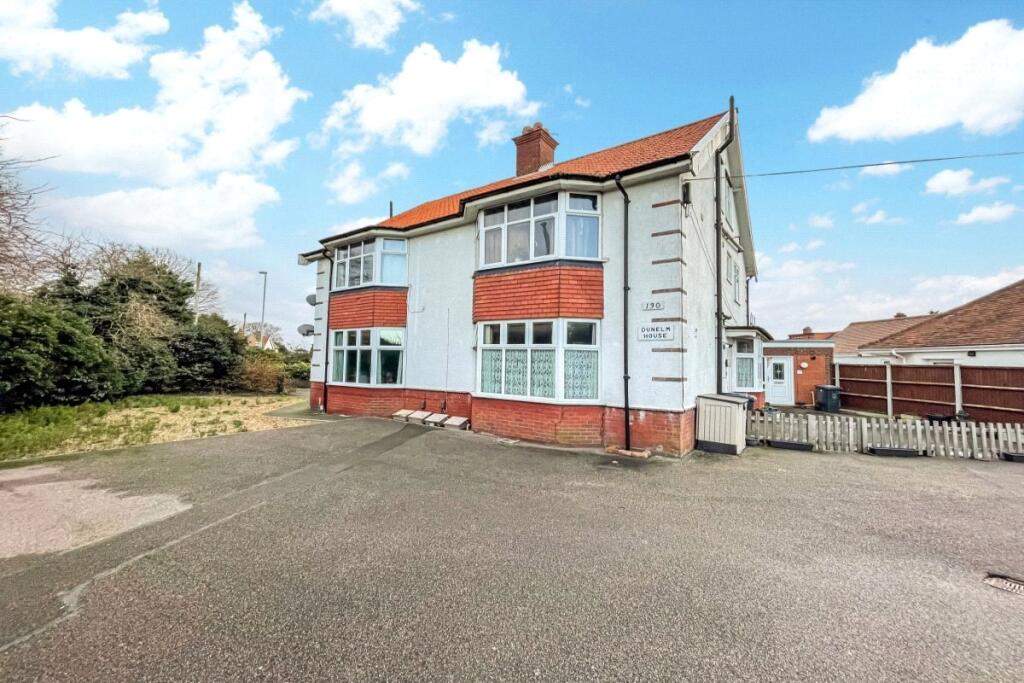 Main image of property: Middleton Road, Gorleston, Great Yarmouth, Norfolk, NR31