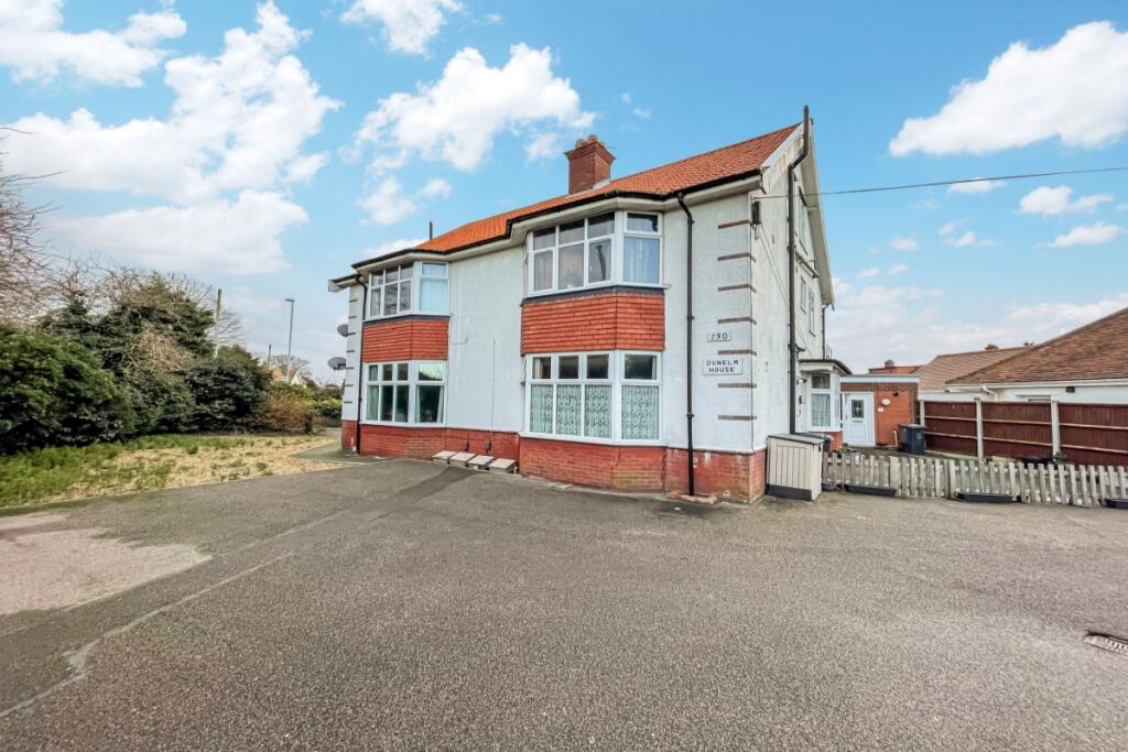 Main image of property: Middleton Road, Gorleston, Great Yarmouth, Norfolk, NR31