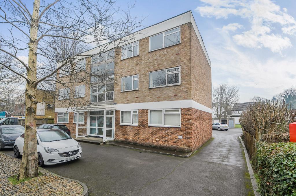 Main image of property: Whyteleafe Hill, Whyteleafe, CR3 0AA