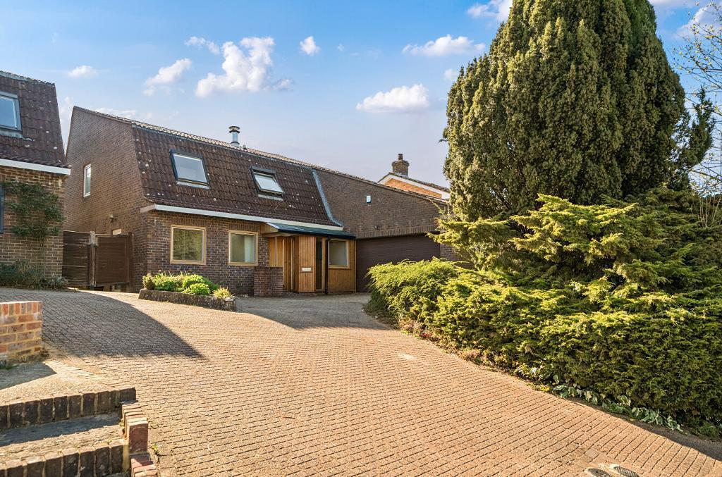 Main image of property: Bayards, Warlingham, Surrey, CR6 9BP
