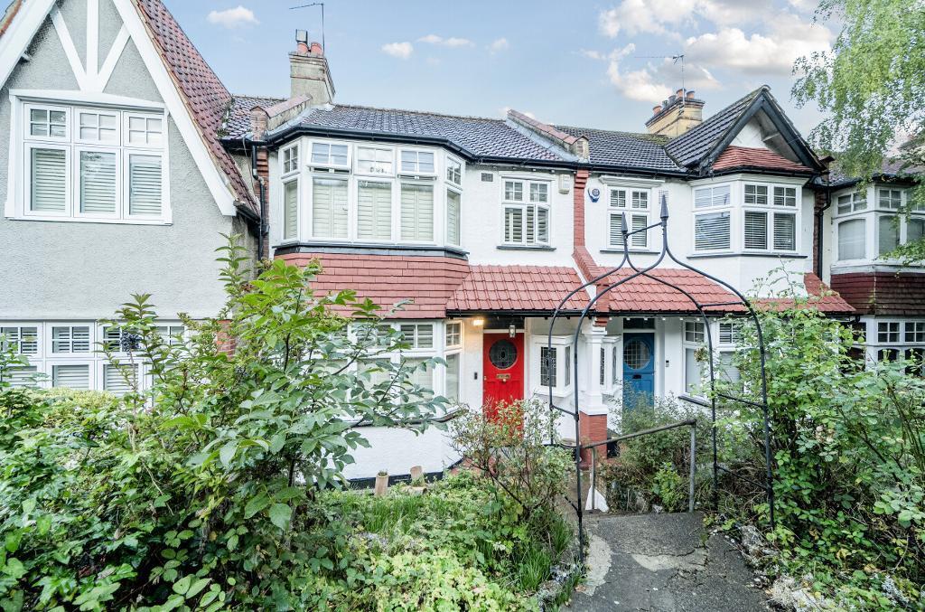 Main image of property: Avondale Road, South Croydon, CR2 6JE