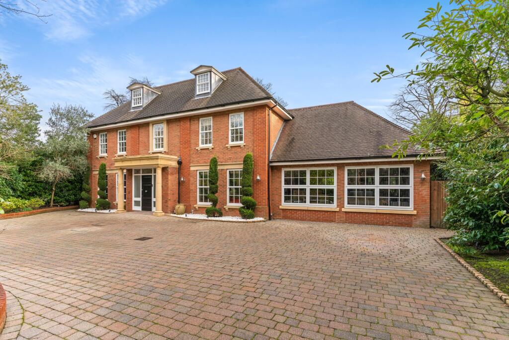 Main image of property: The Barton, Cobham, KT11