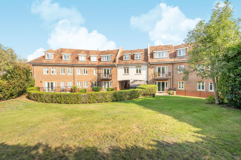 Main image of property: Portsmouth Road, Fieldgate Court, KT11