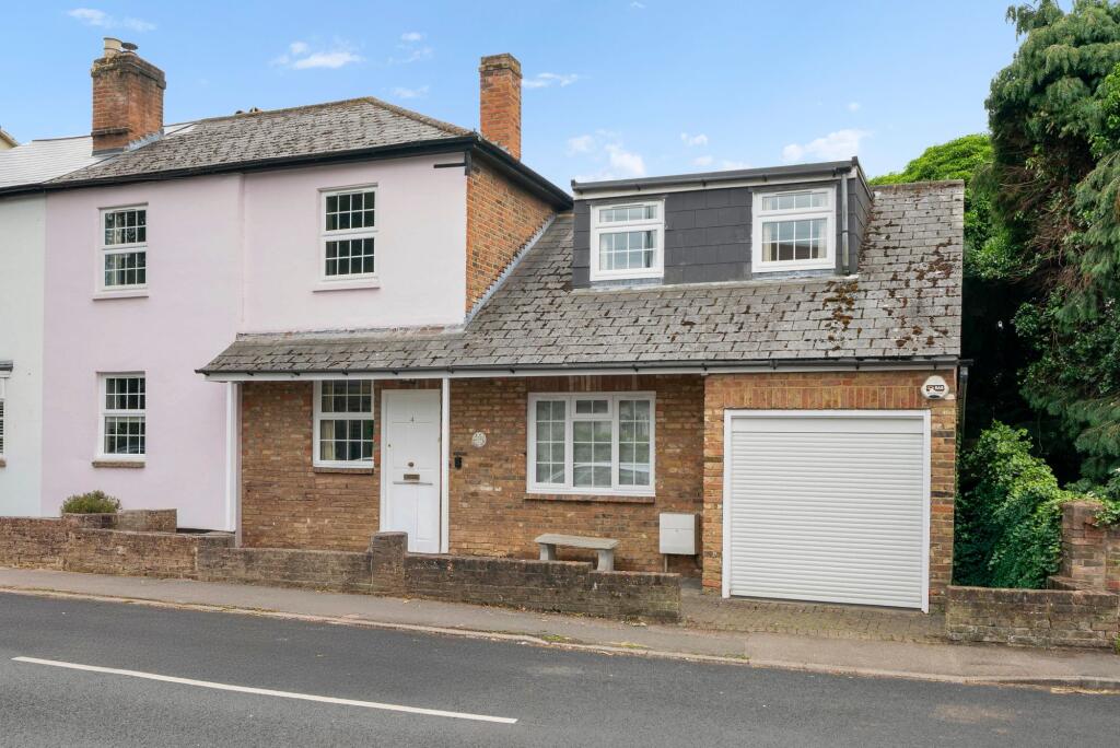 Main image of property: Common Road, Claygate, KT10