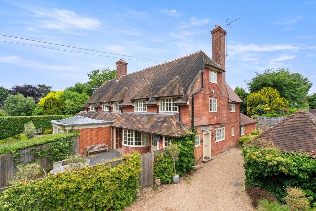 Main image of property: Leigh Hill Road, Cobham, KT11