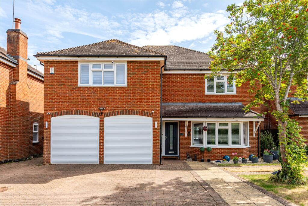 Main image of property: Lower Wharf, Stratford Road, Buckingham, Buckinghamshire, MK18