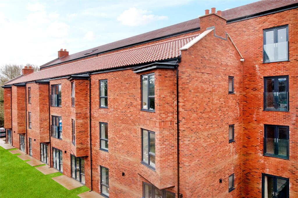 Main image of property: Cornwalls Meadow, Buckingham, Buckinghamshire, MK18