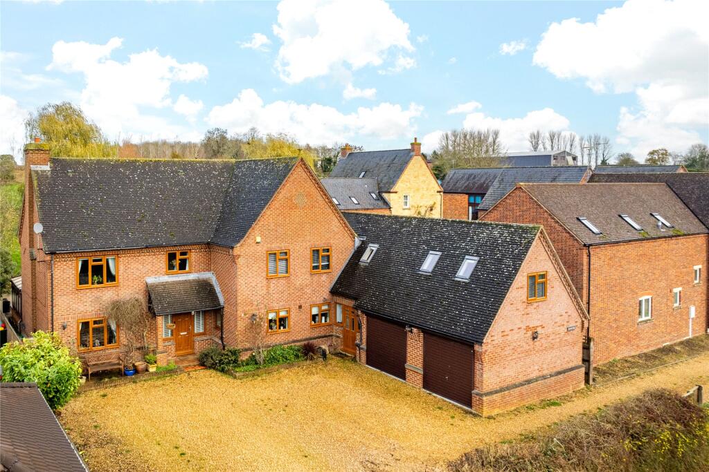 Main image of property: Preston Road, Gawcott, Buckinghamshire, MK18