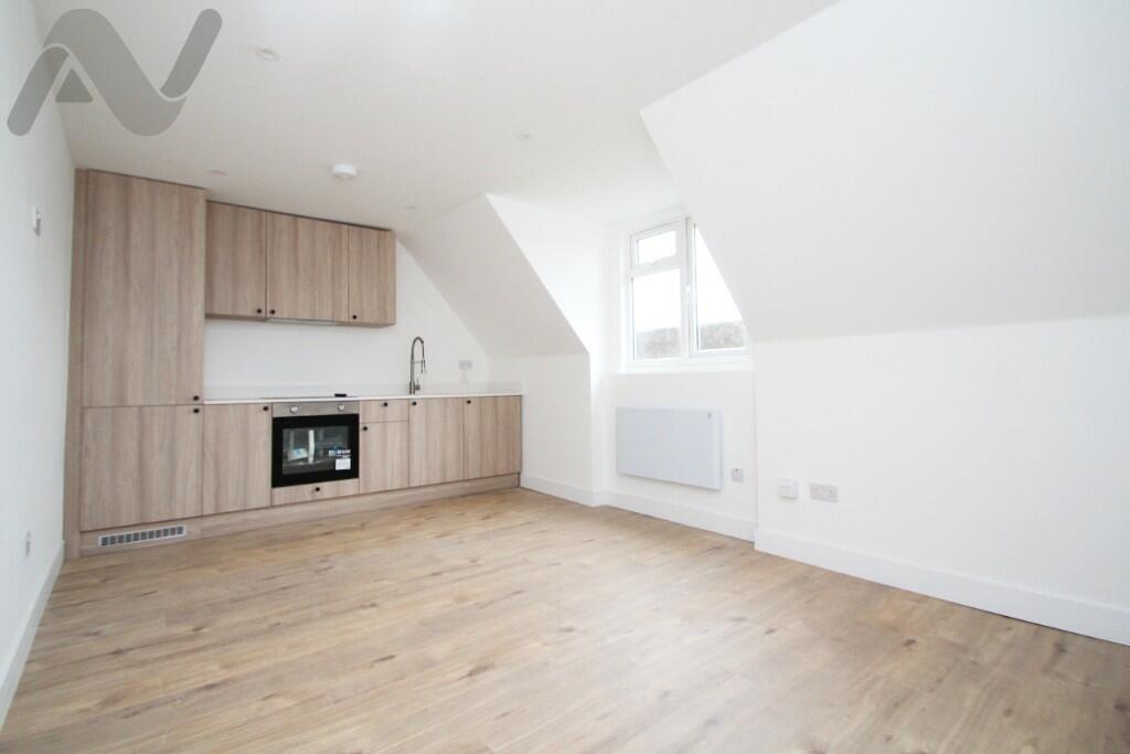 1 bedroom flat for rent in Seven Sisters Road, London, N4 3NX, N4