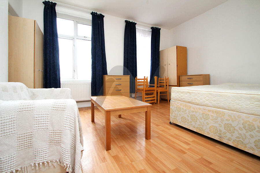 Main image of property: Holloway Road, London, N19 5SE