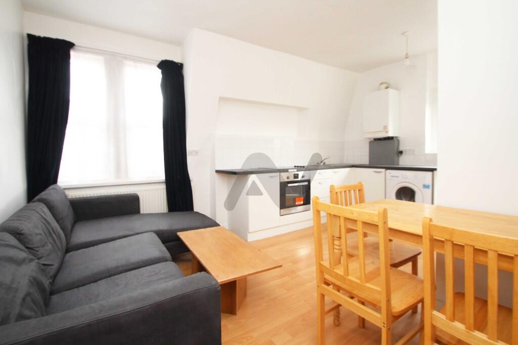Main image of property: Grand Parade, Green Lanes, London, N4 1AF