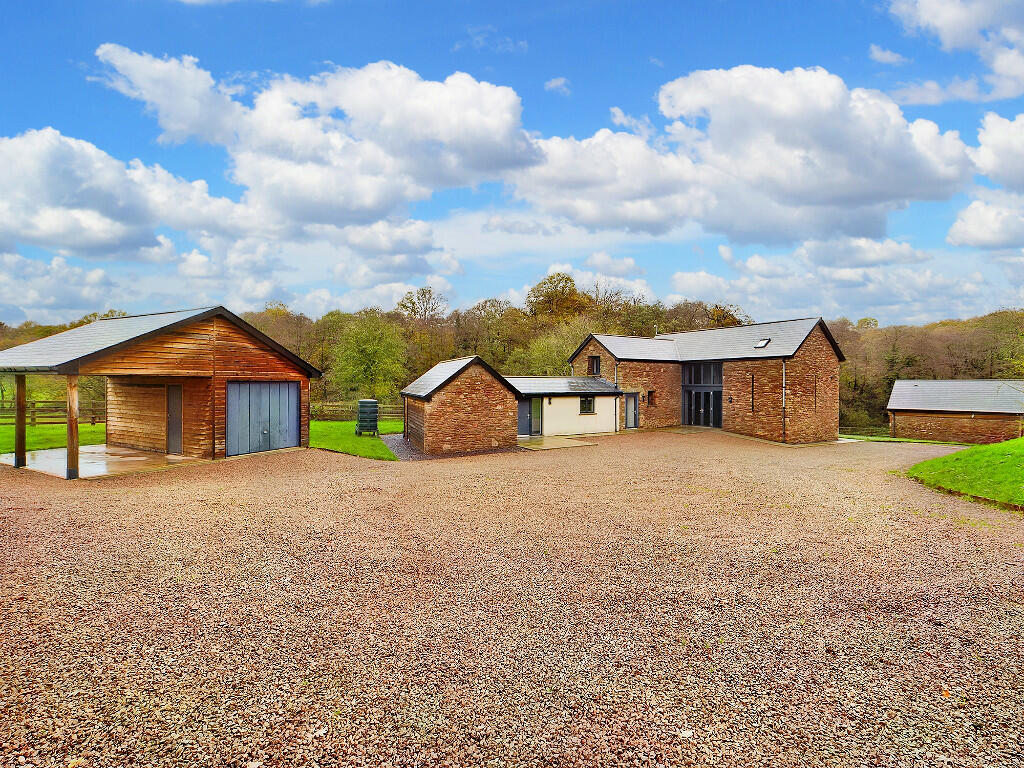 Main image of property: NP25 4DU