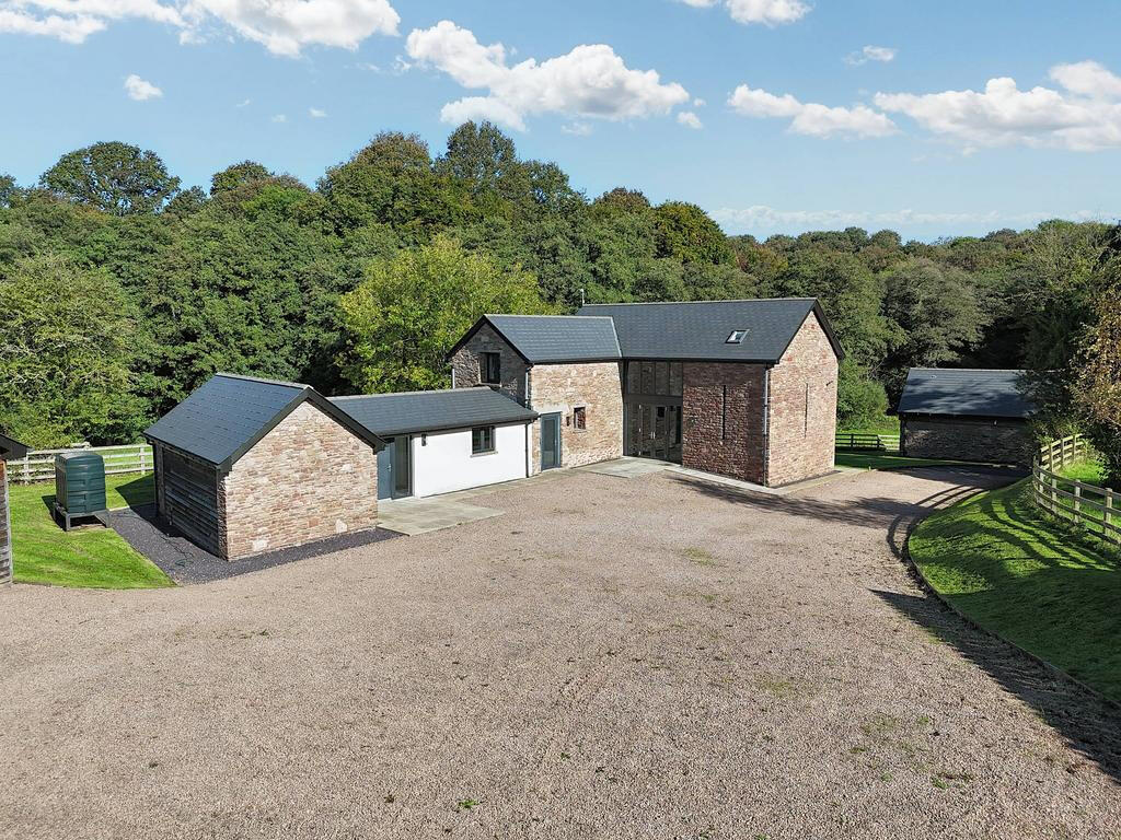 Main image of property: Coed Porth, NP25 4DU