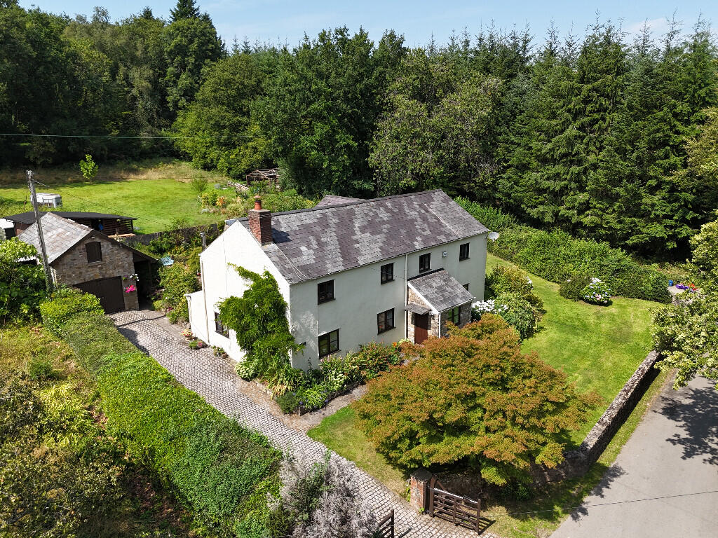 Main image of property: Llanover NP7 9EW