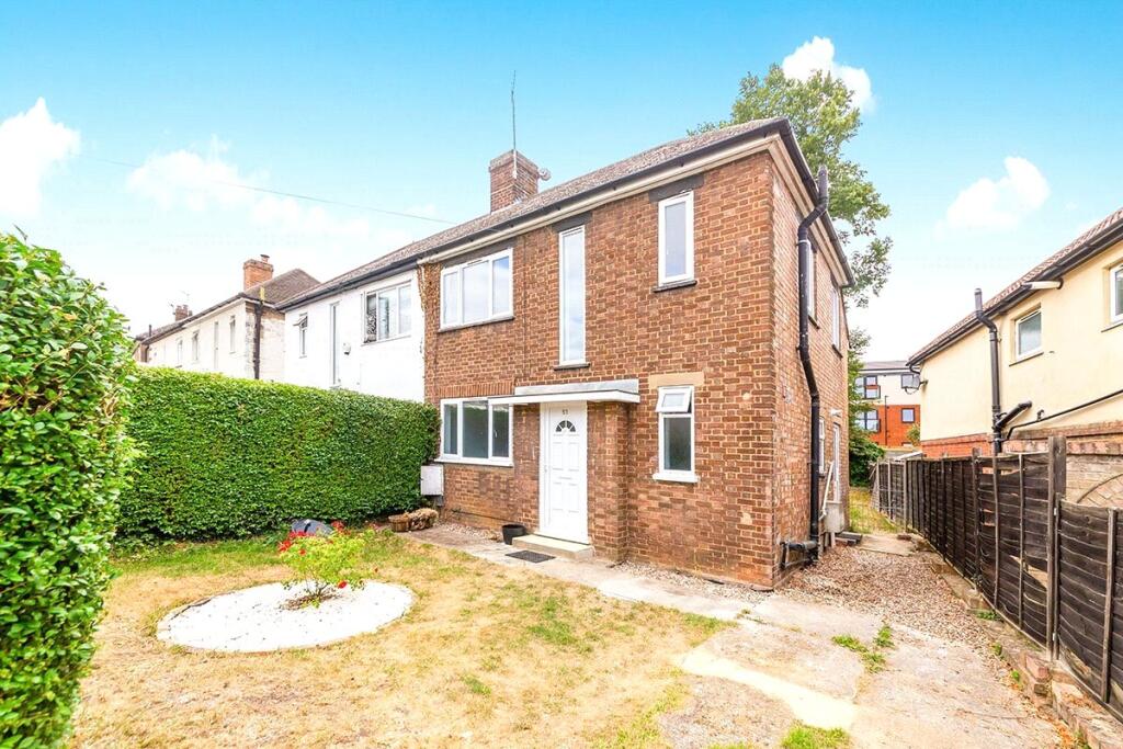 Main image of property: Common Rise, Hitchin, Hertfordshire, SG4