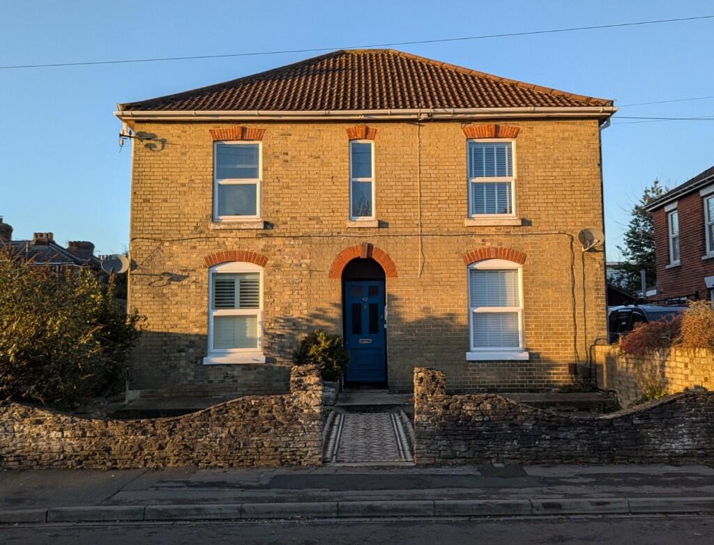 Main image of property: Bellemoor Road, Southampton, Hampshire, SO15