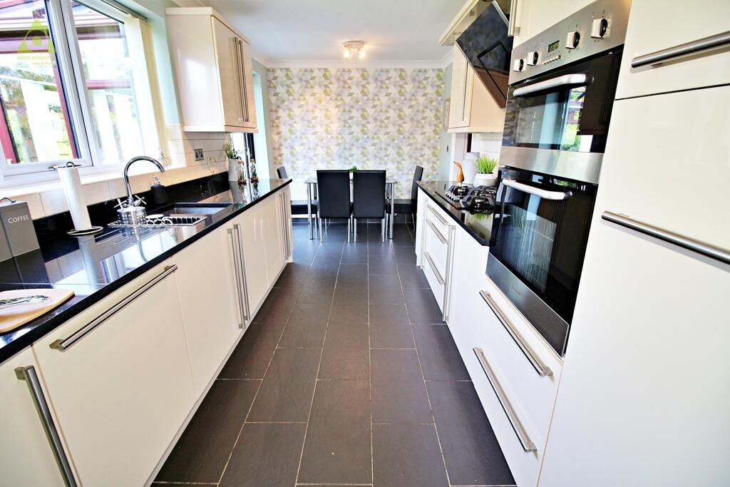 Additional property image - Osprey Avenue, Westhoughton, BL5 2SL