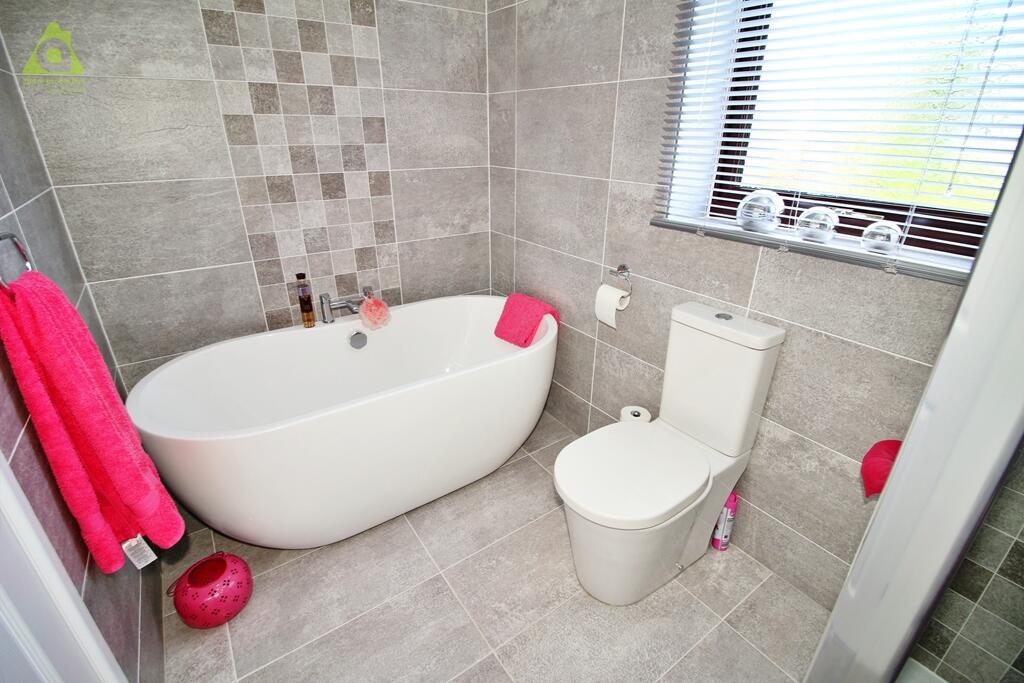 Additional property image - Osprey Avenue, Westhoughton, BL5 2SL