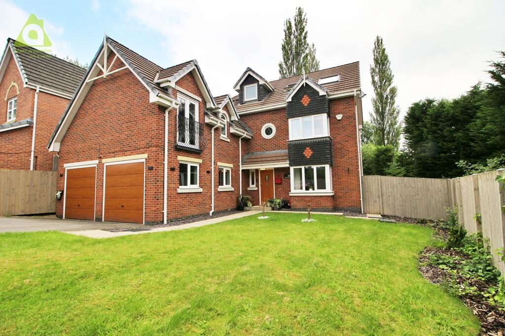 5 bedroom detached house for sale in Fairman Drive, Hindley, WN2 2RT, WN2
