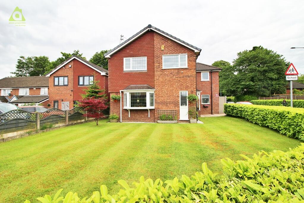 4 bedroom detached house for sale in Thornham Drive, Sharples, BL1 7RH, BL1