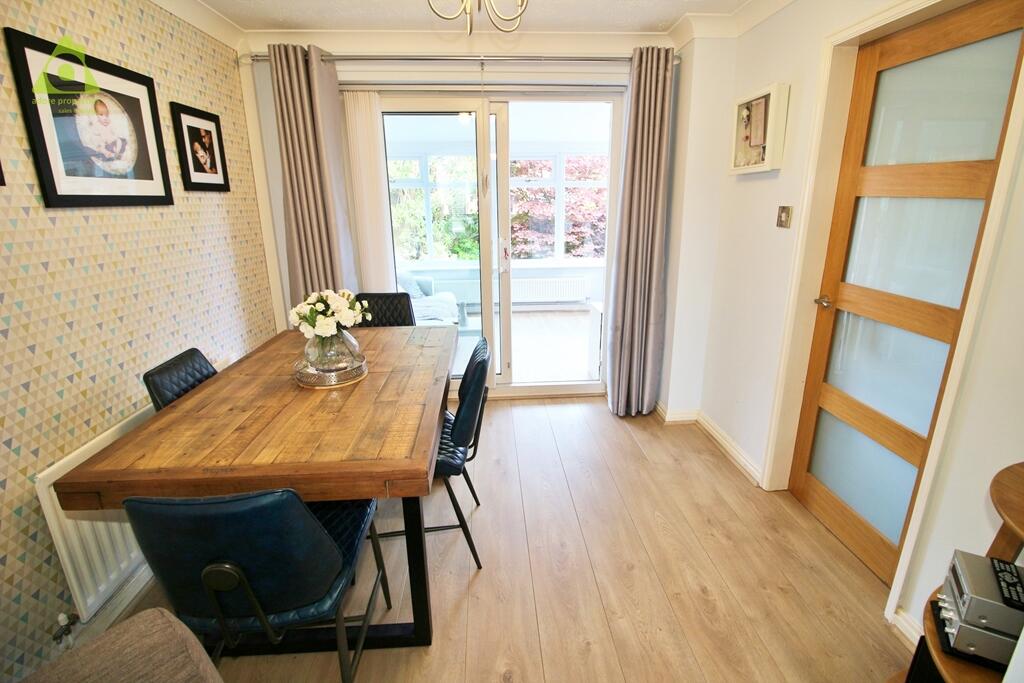 Additional property image - Parkham Close, Westhoughton, BL5 2GT