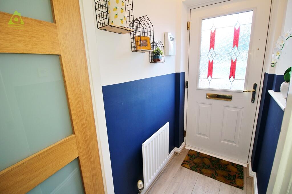 Additional property image - Parkham Close, Westhoughton, BL5 2GT