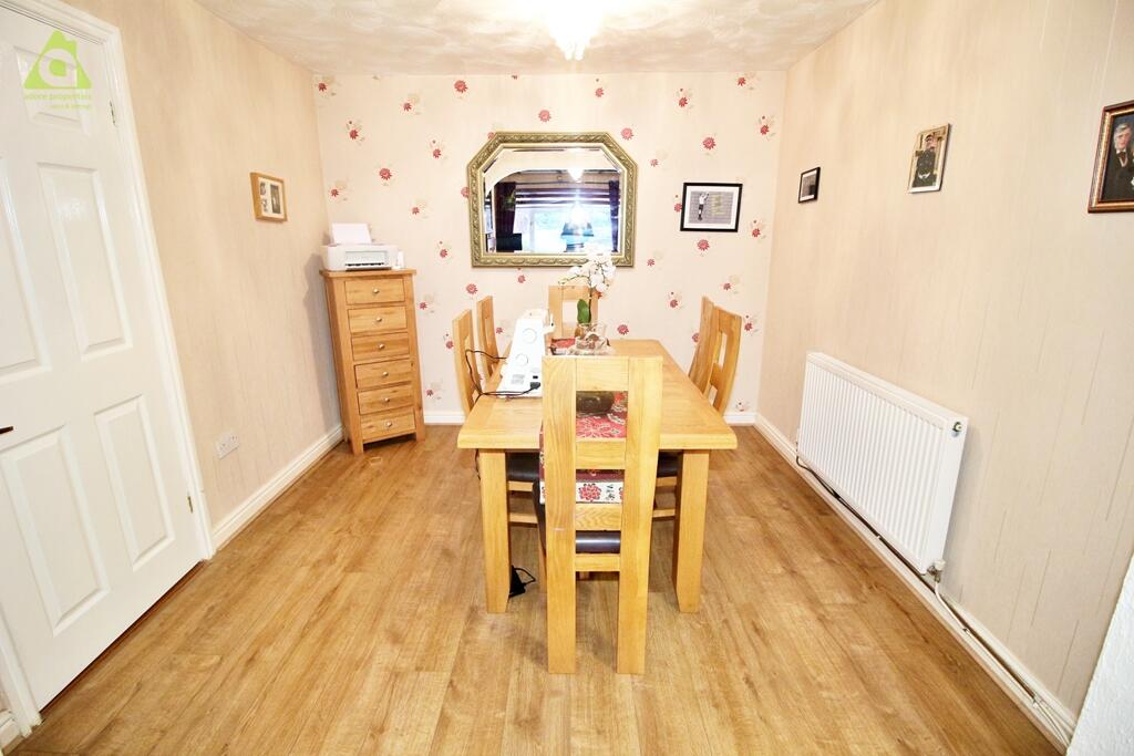 Additional property image - Southover, Westhoughton, BL5 2HT