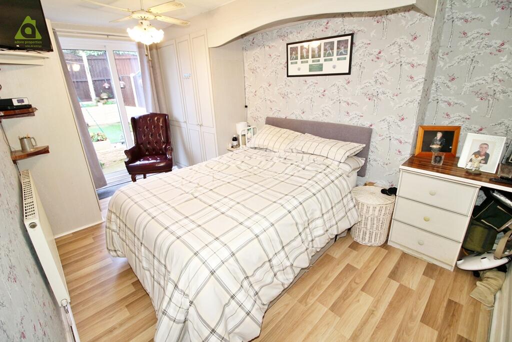 Additional property image - Southover, Westhoughton, BL5 2HT