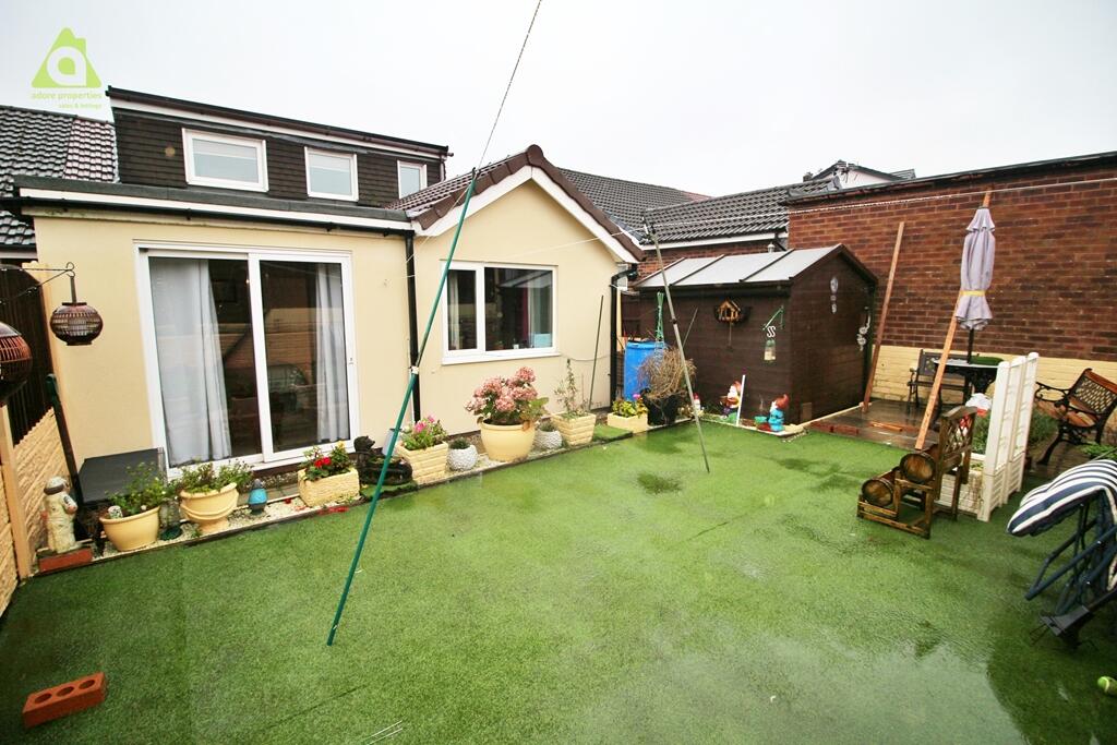 Additional property image - Southover, Westhoughton, BL5 2HT