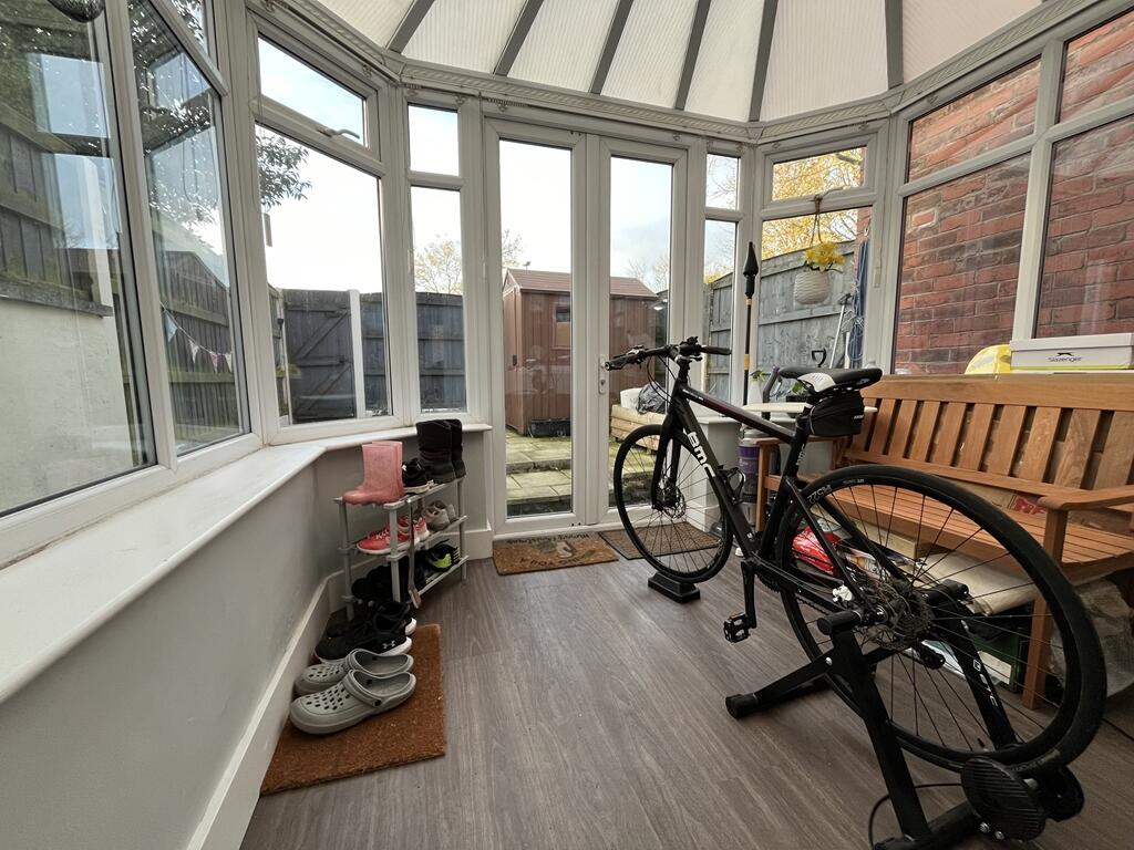 Additional property image - Bolton Road, Westhoughton, BL5 3DY