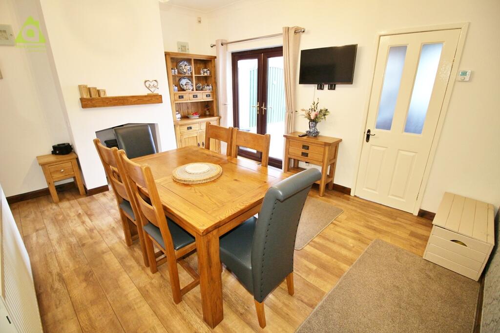 Additional property image - Chorley Road, Westhoughton, BL5 3LZ