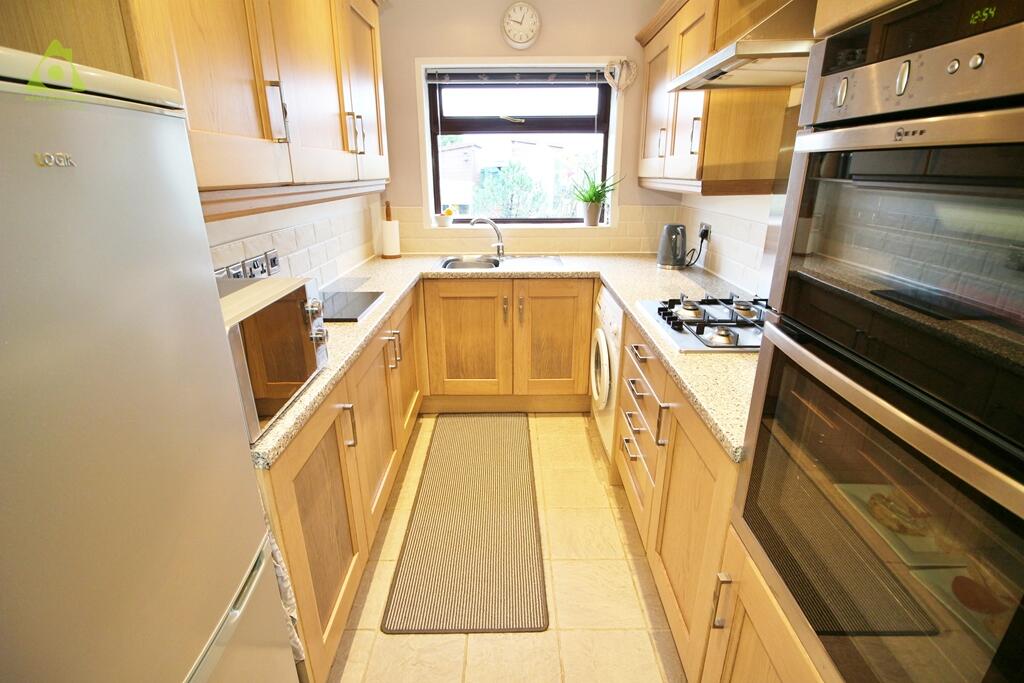 Additional property image - Chorley Road, Westhoughton, BL5 3LZ