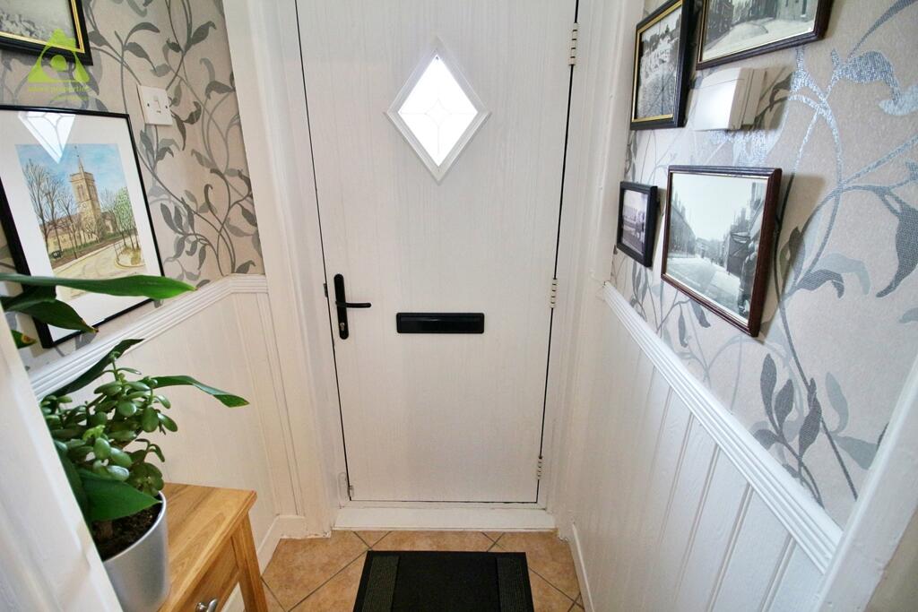 Additional property image - Chorley Road, Westhoughton, BL5 3LZ