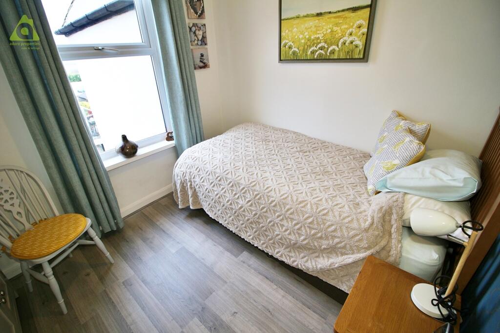 Additional property image - Chorley Road, Westhoughton, BL5 3LZ