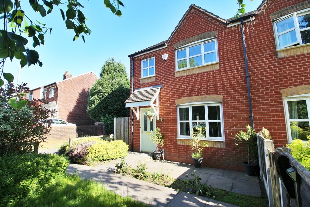 Main image of property: Park Road, Westhoughton, BL5 3HB