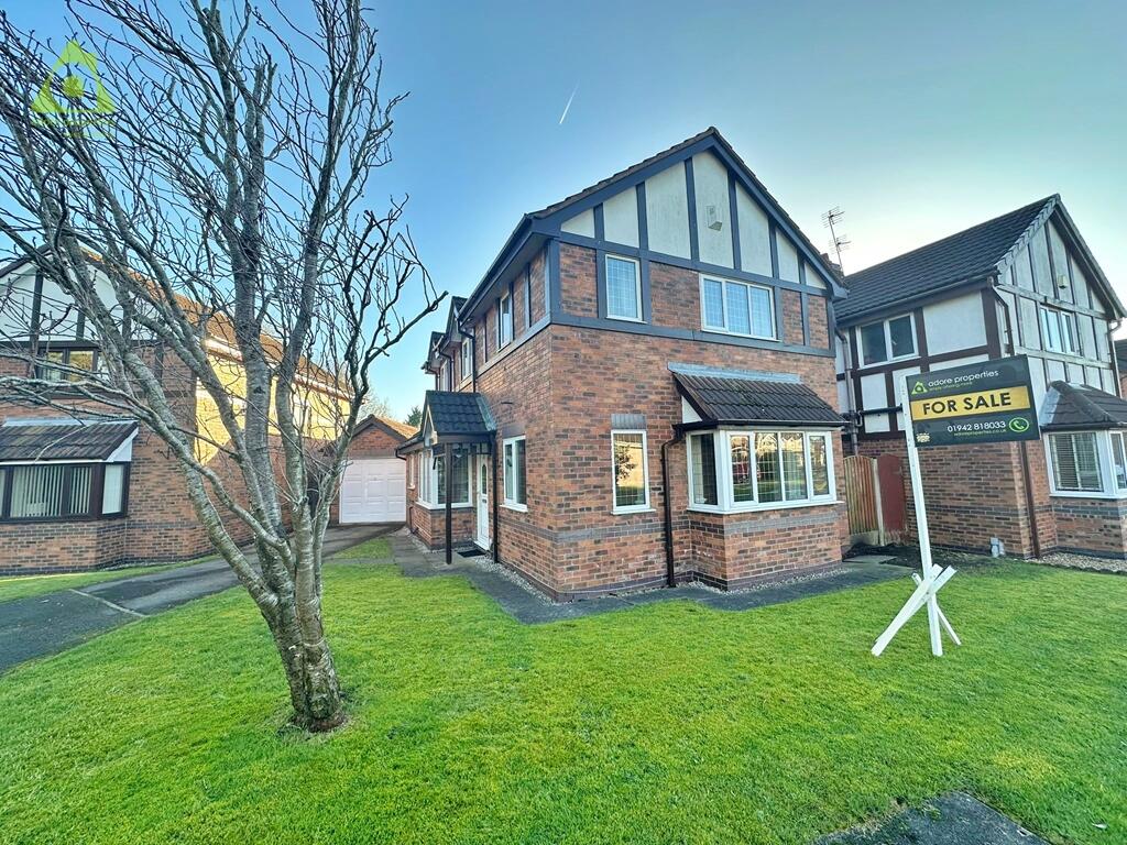Main image of property: Redwood, Westhoughton, BL5 2RU