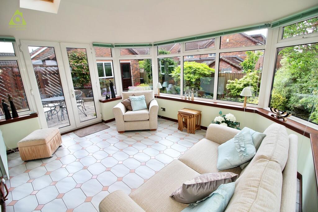 Additional property image - The Hoskers, Westhoughton, BL5 2DW