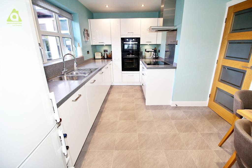 Additional property image - The Hoskers, Westhoughton, BL5 2DW